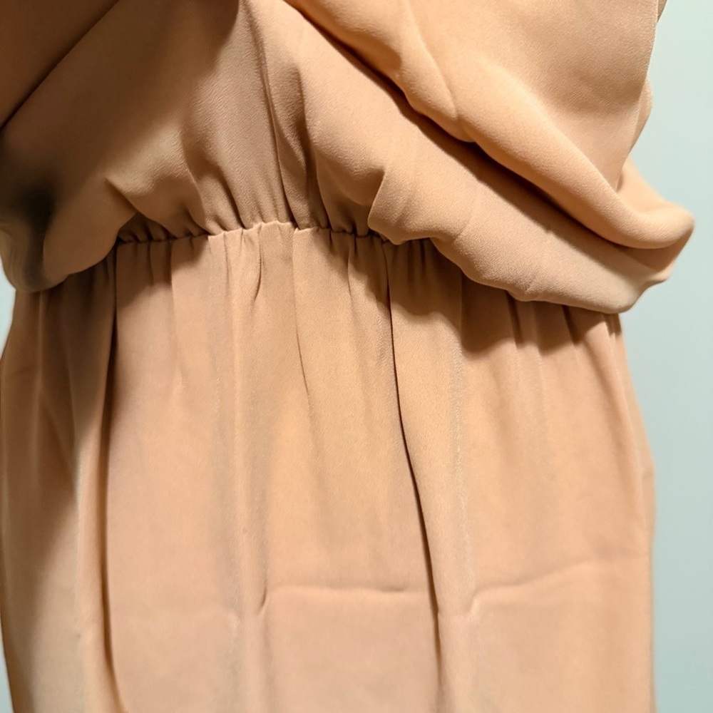 NWT Revolve Krisa wrap front halter mini dress womens size medium in tan - Picture 6 of 10